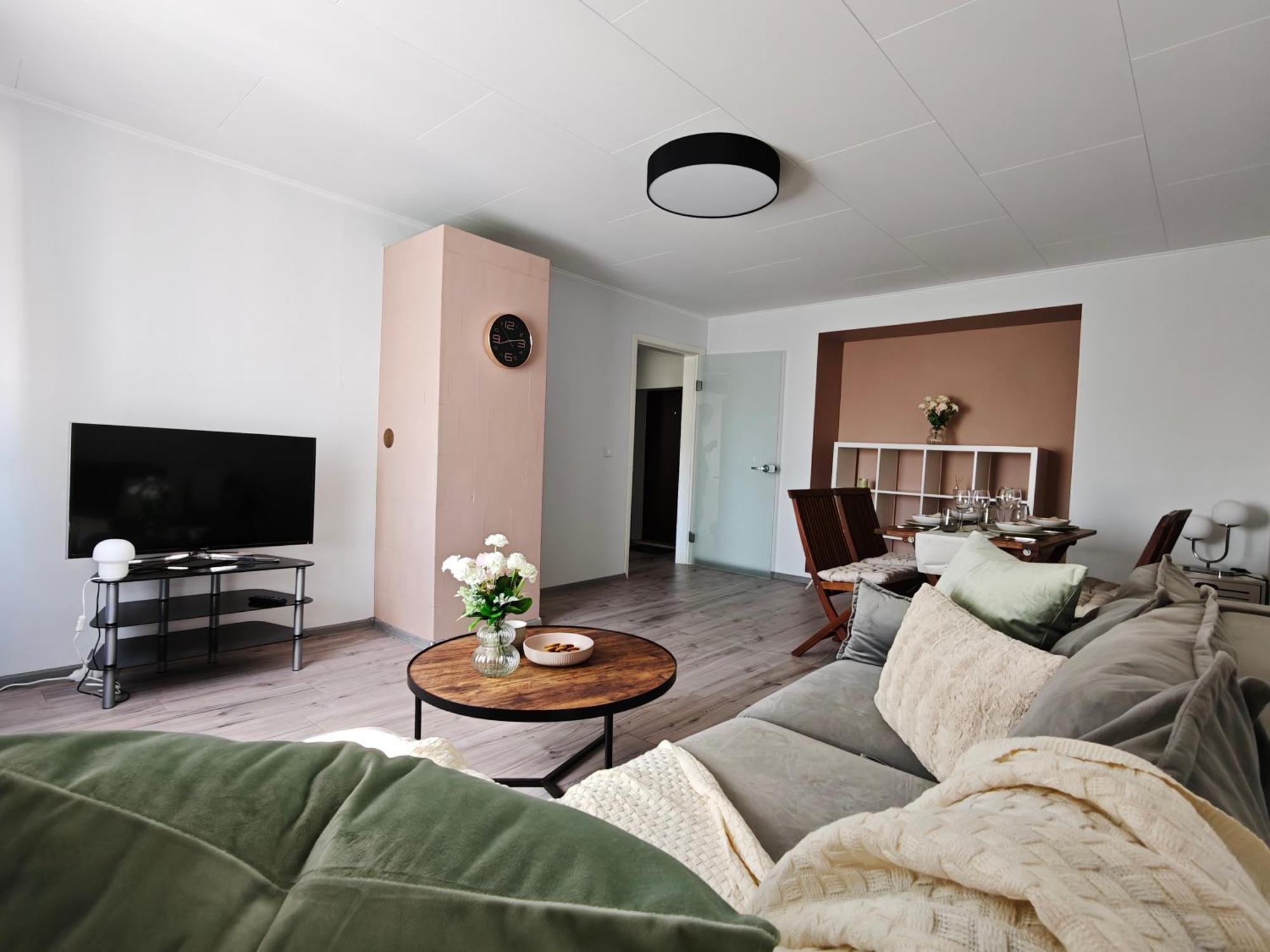 Huoneisto Centre Home, Private Parking Tallinna